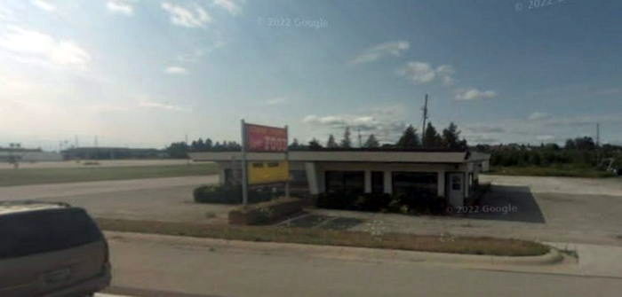 Sunny Shores Restaurant (Straslers Sunny Shores Restaurant) - 2008 Street View (newer photo)